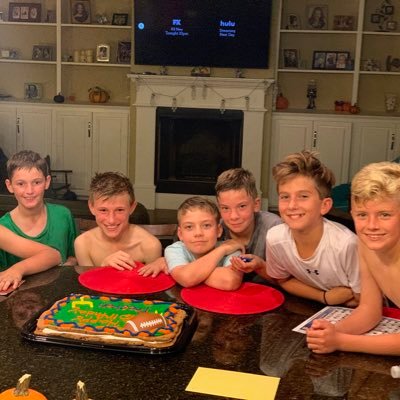 OvtPrez's profile picture. God first ✝️