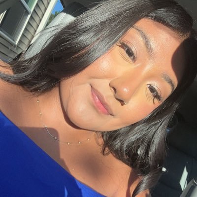 badgalbririi's profile picture. 