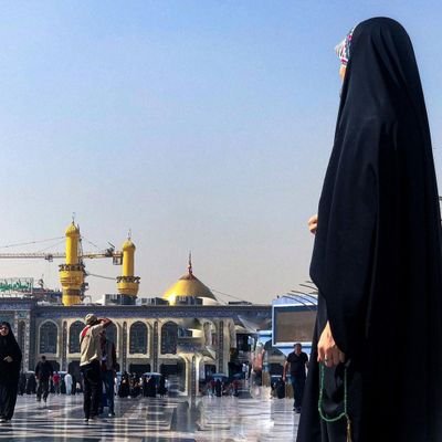 تیر از کمان چو رفت، نیاید به شست باز
پس واجب است در همه کاری تأملی