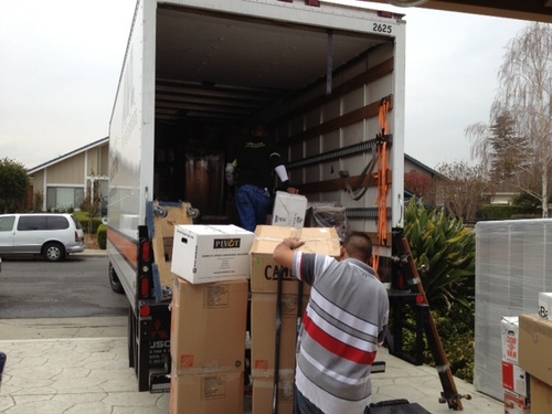 sanramonmovers's profile picture. AVL Moving Systems,  Professional local & interstate  San Ramon Movers, give us a call at 925-965-7007.