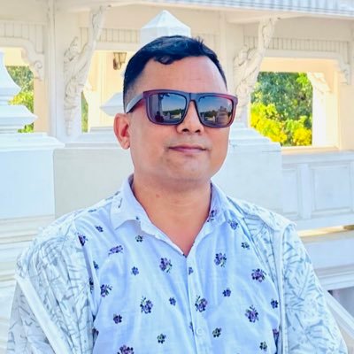 अद्रोहः सर्वभूतेषु कर्मणा मनसा गिरा। अनुग्रहश्च दानं च सतां धर्म सनातनः।। (मन, वचन र कर्म ले सबै प्राणिहरू प्रति अद्वयष, अनुग्रह र दानशील हुनुनै सनातन धर्म हो।)