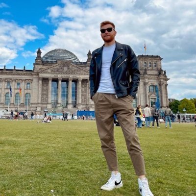 RaresMardale's profile picture. 👨💻 Full Stack Developer 🚀 | 🧠 Curious mind | Passionate about turning lines of code into functional wonders | Constantly evolving in the world of tech