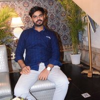 Akash Yadav (@yakashji) 's Twitter Profile