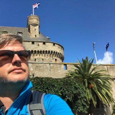 Citoyen européen du monde. Librarian by profession. Views are my own