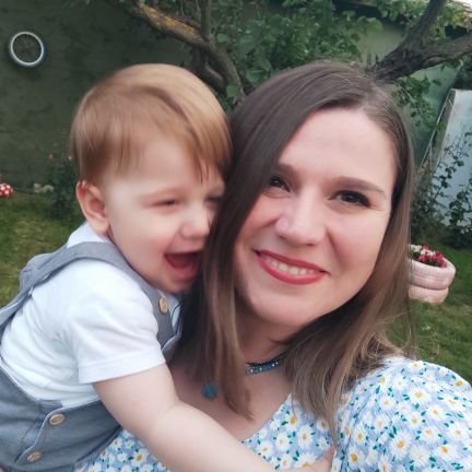 OzdilOyku's profile picture. 