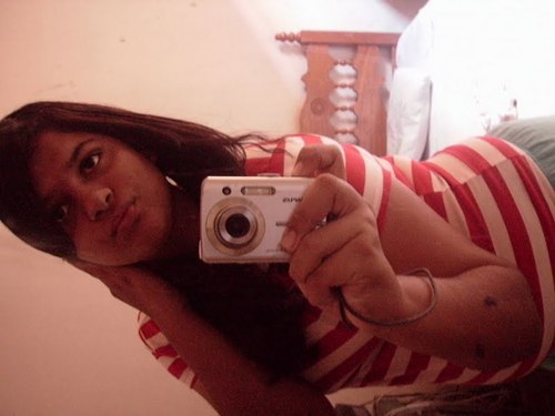 @BootWithAnger Here ;*  Amo mt minha Sdç @RawrNenem *--*'