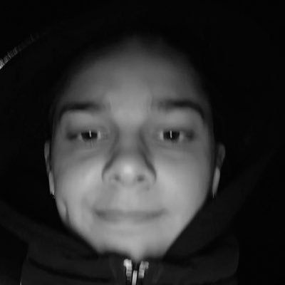 NelaGolombova's profile picture. oki