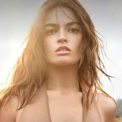 emackeydaily's profile picture. This page is dedicated to Bafta2023 Ee Rising Star winner,Talented British-French actress Emma Mackey