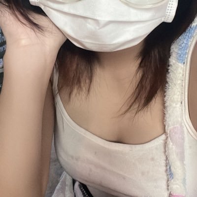 1mpta's profile picture. ไม่มีใครให้เล่าเรื่องในชีวิตประจำวันให้ฟังเลย