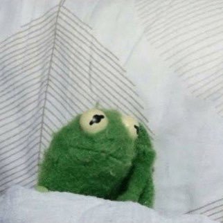 ohyouwrite's profile picture. sleeps too much and never writes enough