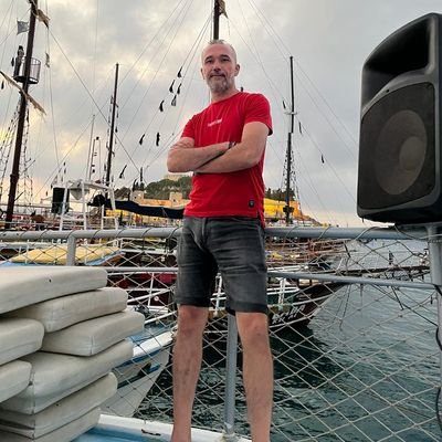 caglarinal79's profile picture. Aşkı arayan adam