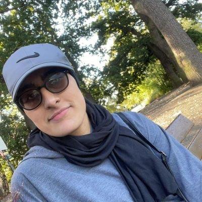 Muslim, Gamer, yter/streamer.
Wants to be a data analyst :)