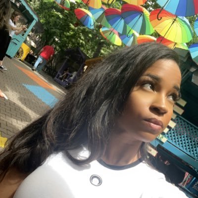 Jhenelli's profile picture. 