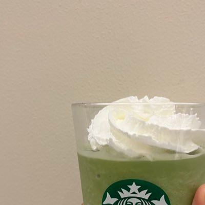 3TgnvdHNdg84942's profile picture. infj とintj