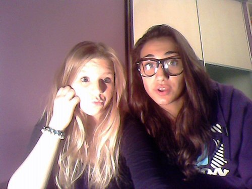 Just an ordinary girl. I follow back. Tweet me.fb:http://t.co/wNOPUFL6TS
.P.S: don't judge ;*
