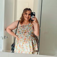 tess (@tesssmegan_) 's Twitter Profile
