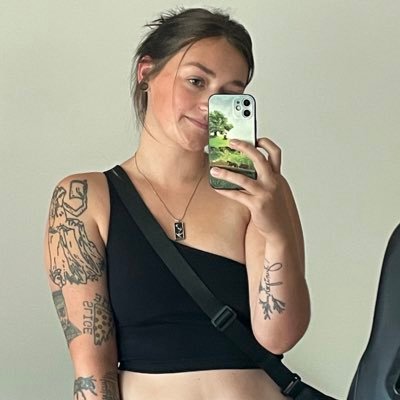 mirandasaywhat's profile picture. 