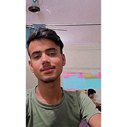 ozamnaseem77's profile picture. I am a student.
From Varanasi 📍