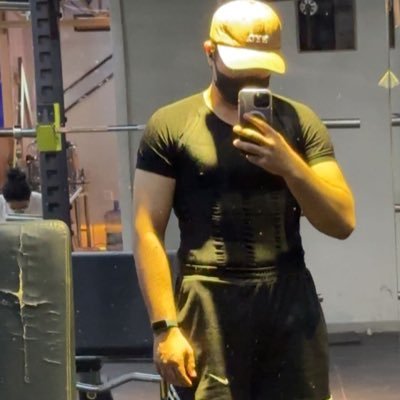 Murad_wahaj's profile picture. M.B.B.S student.
Love cats 😍