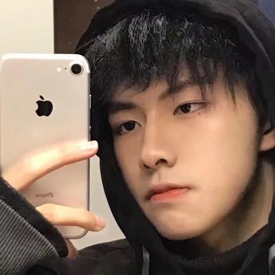 sunshineqzz's profile picture. 问道