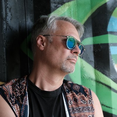 Oldschool hacker | Musician | Not a fascist | Tweets in Dutch and English.