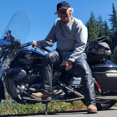 BeAPatriotFirst's profile picture. Pro Constitution/USA 🇺🇲 
I Live the Golden Rule. Wingin' it as I go. So far so good. "Si vis pacem, para bellum"