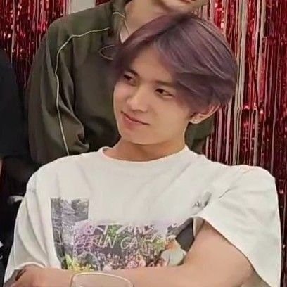 labyrintlhs's profile picture. 