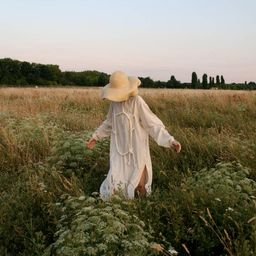 loshoughth50670's profile picture. 