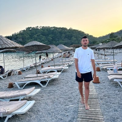 HamzaSargin's profile picture. ⚖️