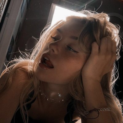 Estoy lista para ti, ¿puedes hacerme húmeda y cremosa?❤️💋 Tócame👇