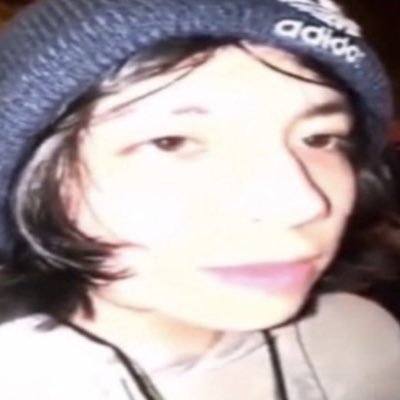 quackinator3000's profile picture. 19, average retail worker