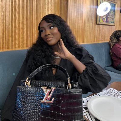 bb_ife's profile picture. uhhhh, dunno