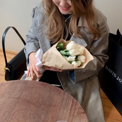 opalm_ts's profile picture. 𝐰𝗼𝐫𝐫𝐲 𝐥𝐞𝐬𝐬, 𝐬𝗺𝐢𝐥𝐞 𝗺𝗼𝐫𝐞 - : )