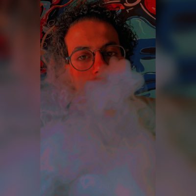 النضج دا مش ببلاش، دا انا خارج من مدبحه خسران فيها نص قلبي ونص روحي ومكمل فالدنيا دي حلاوة روح … ف مبقاش في العمر وقت لناس غلط تاني..👌🏻🙂