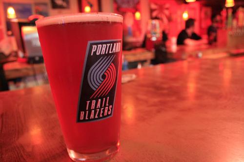 The little Portland tavern where everybody knows your name - at least your Twitter name. Happy Hour daily from 3-7pm.