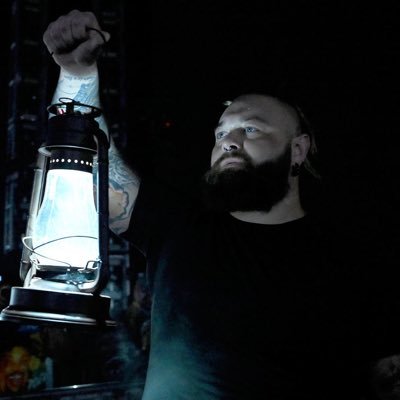 Badguy2sweet's profile picture. I’m a big fan of pro wrestling. 𝙒𝙒𝙀, 𝘼𝙀𝙒, 𝙍𝙊𝙃, Tna, Njpw, Noah