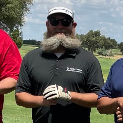 Husband, father of 3, salesman, originally from Vernon, Tx, Texas Longhorns, Texas Rangers, Dallas Cowboys, played guitar, & met Dan Aykroyd once.