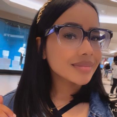 aryyyrc's profile picture. 🦋🩷