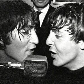 daily photos of lennon-mccartney ★