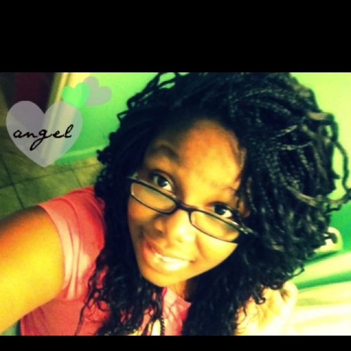 mizzangel998's profile picture. SMH???( you really wanna know).#teamfemme,Twiffey-@Kueen525, & @LizTheCreator i plan on being wiffey soon , anyway #teamfollowback :P !