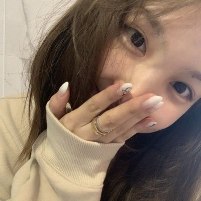 dGYwkpTEJlkoR84's profile picture. 