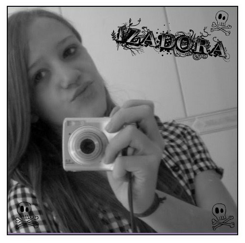 Não soou Peerfeeita, neiim doona da veerdadee.
Maaiis, soouu doona dee miim, doona dass miinhas voontaadees.