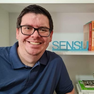 mouraleitenetto's profile picture. Jornalista, diretor da SENSU Consultoria de Comunicação, são-paulino, torcedor do Lakers e Napoli e doutor em Ciências com ênfase em Oncologia.