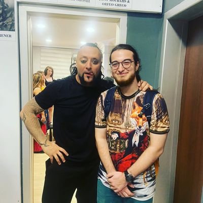 Meouuwww's profile picture. Ψ

🤘

👾