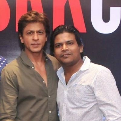 Die-hard fan of @iamsrk Met 02-11-2017 Old I'd @jvskingdom can't access