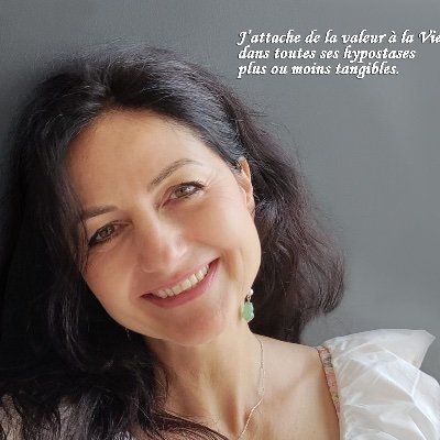 SrlEcos's profile picture. Dr. Senior Lecturer langue et littérature française, auteure