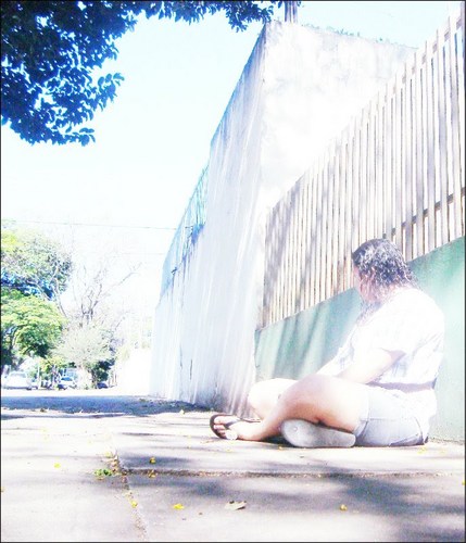 '- A Menia que Faz a Diferença =D
 http://t.co/aoq6q7wIzN
Msn:daanielesimao@hotmail.com
