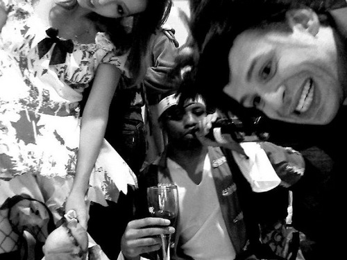 TokyoElements's profile picture. 