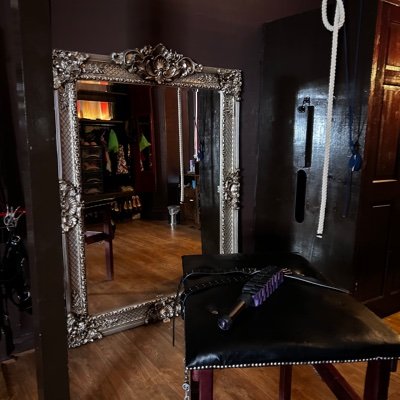 Welcome to Elite Manchester Dungeon. The North-West's premier multi-roomed BDSM Dungeon hire, photography, Live Stream etc -contact@elitemanchesterdungeon.co.uk