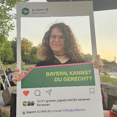 She/Her 🏳️⚧️🏳️🌈|
Frauen* und Genderpolitischesprecherin Grüne Jugend Oberfranken
Queer-feministisch💜
Pflegefachfrau Azubine 🏥